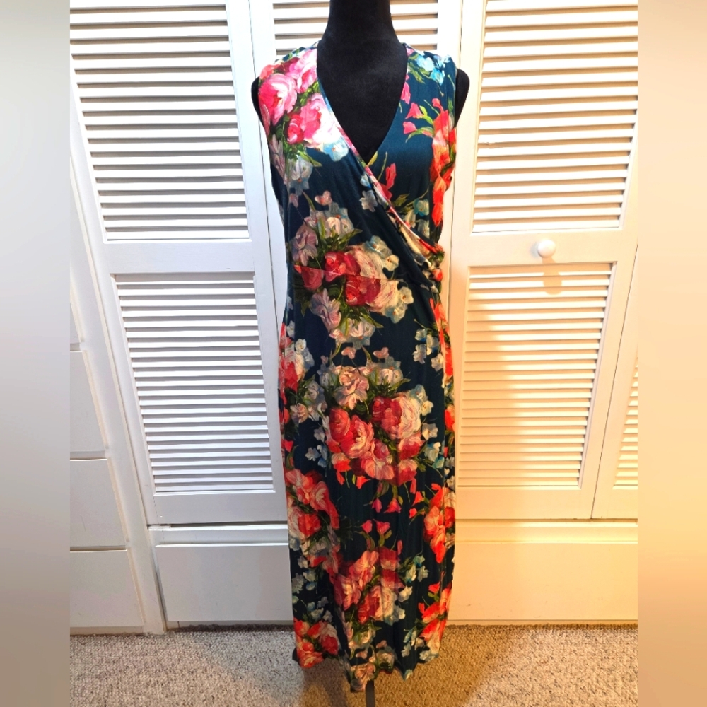 Floral Sleeveless Maxi Dress - Multicolor